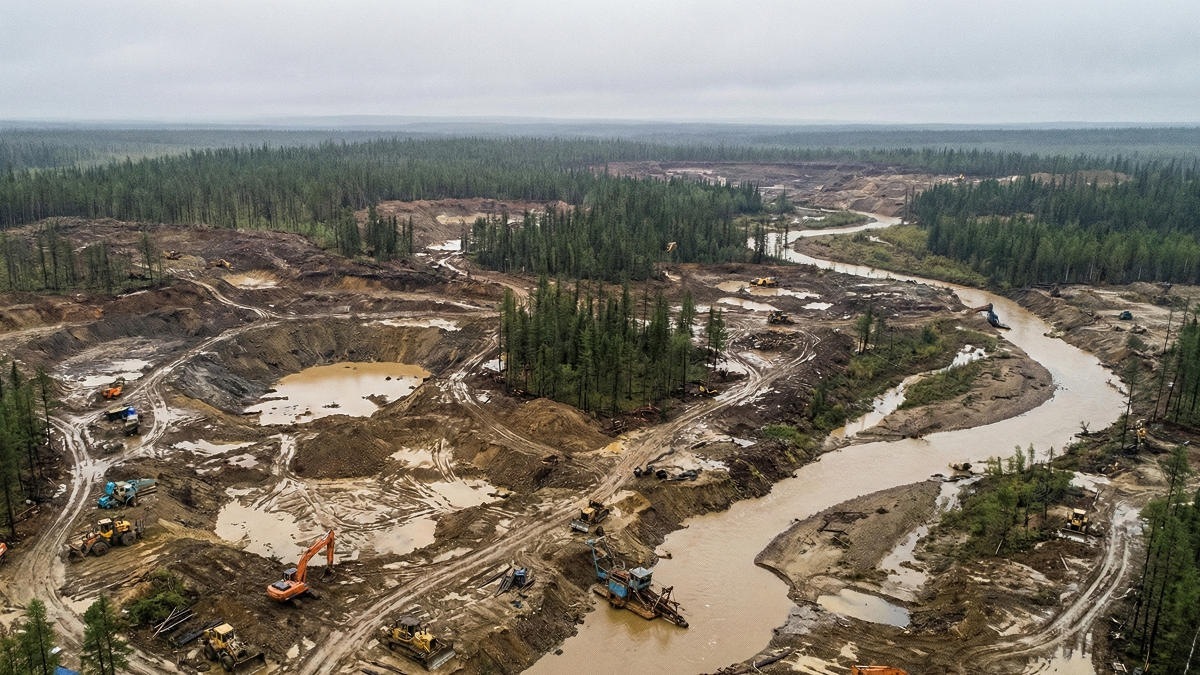 В Якутии вынесли приговор чиновнику и бизнесменам за незаконную добычу золота